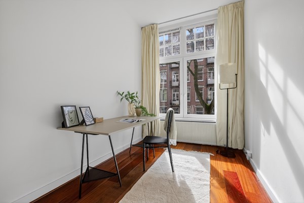 Medium property photo - Maarten Harpertszoon Trompstraat 22-1, 1056 JA Amsterdam